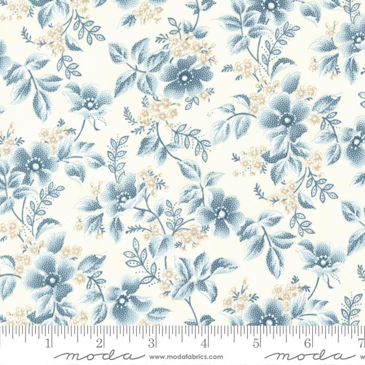 Cascade Cloud Sky - Delicate Blossoms Florals - Quilt Fabric