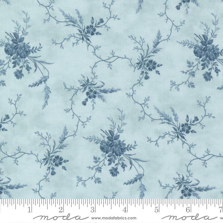 Cascade Sky - Budding Vines Florals - Quilt Fabric