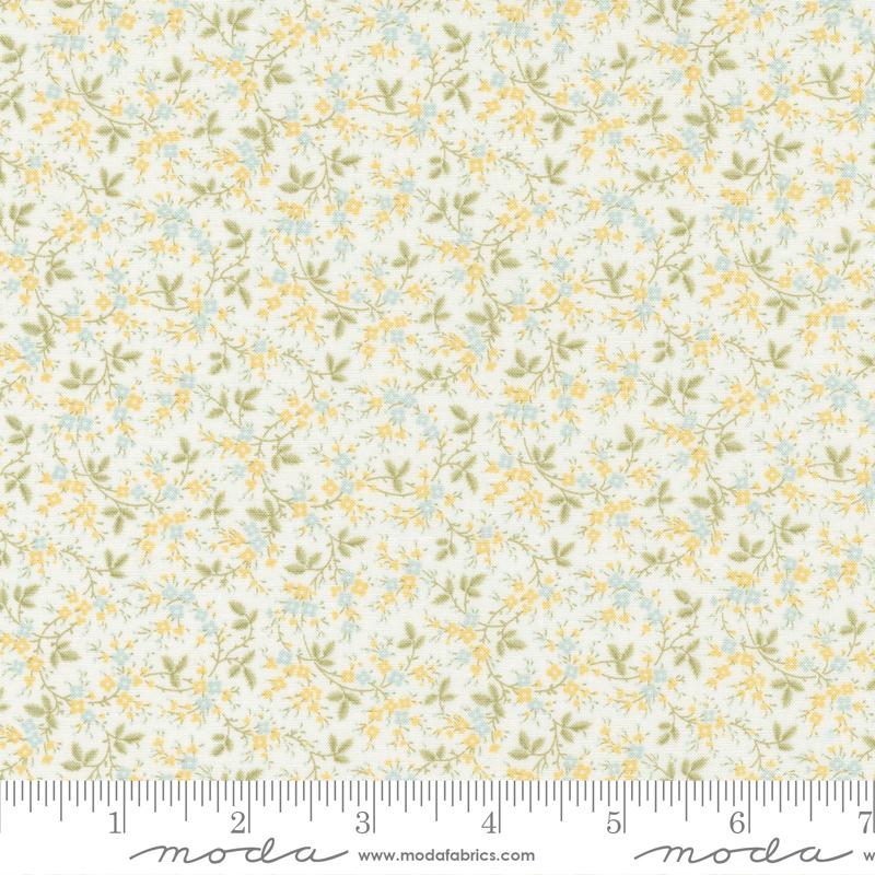 Honeybloom Milk - Quilt Fabric