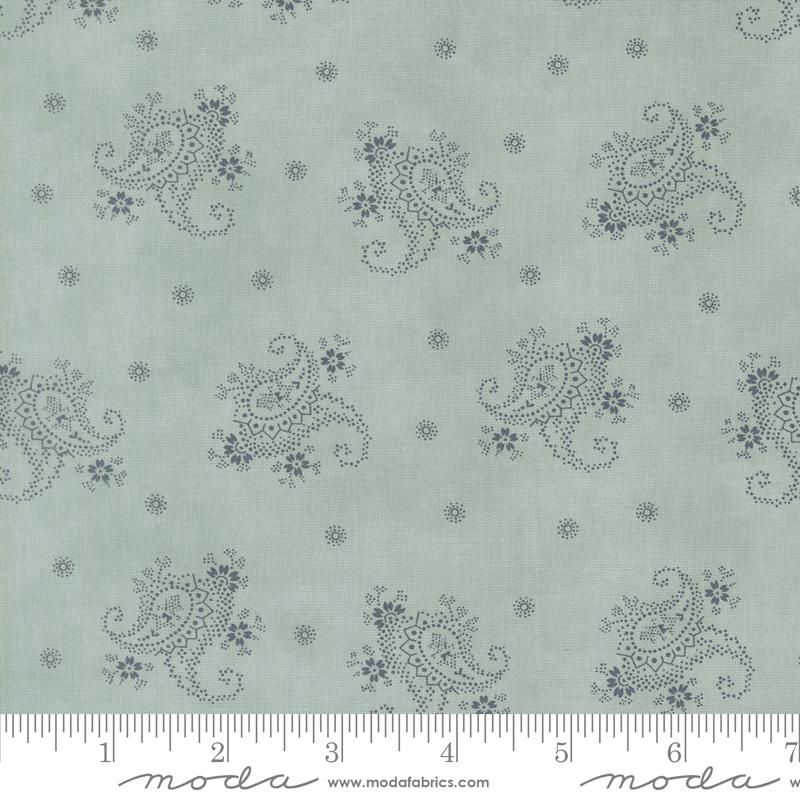 Breathtaking Blues Paisley Sky - Quilt Fabric