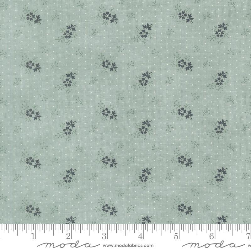 Breathtaking Blues Blooms Sky - Quilt Fabric