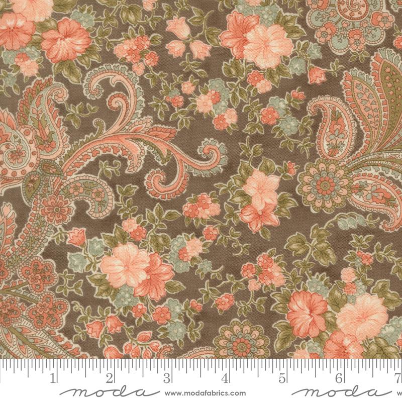 Dearly Beloved Paisley Dovetail - Quilt Fabric, zoomed in. Select this picture to zoom back out.
