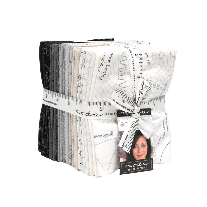Tranquility - Fat Quarter Bundle, zoomed in. Select this picture to zoom back out.