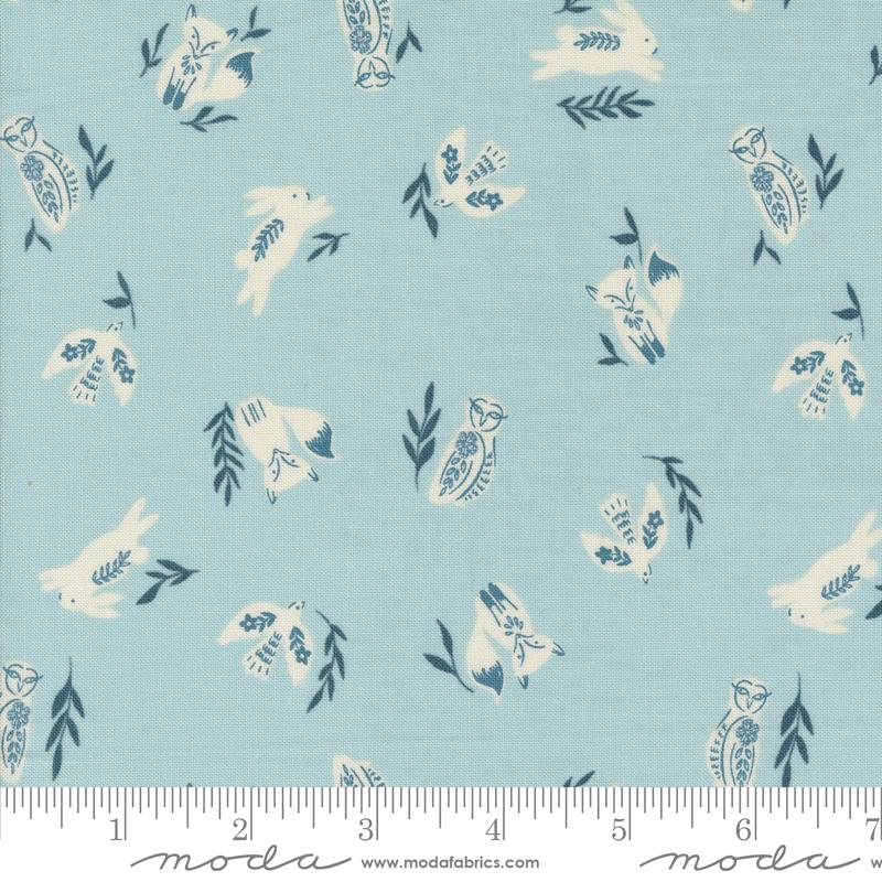 Folk Lore Animals - Mist - Quilt Fabric