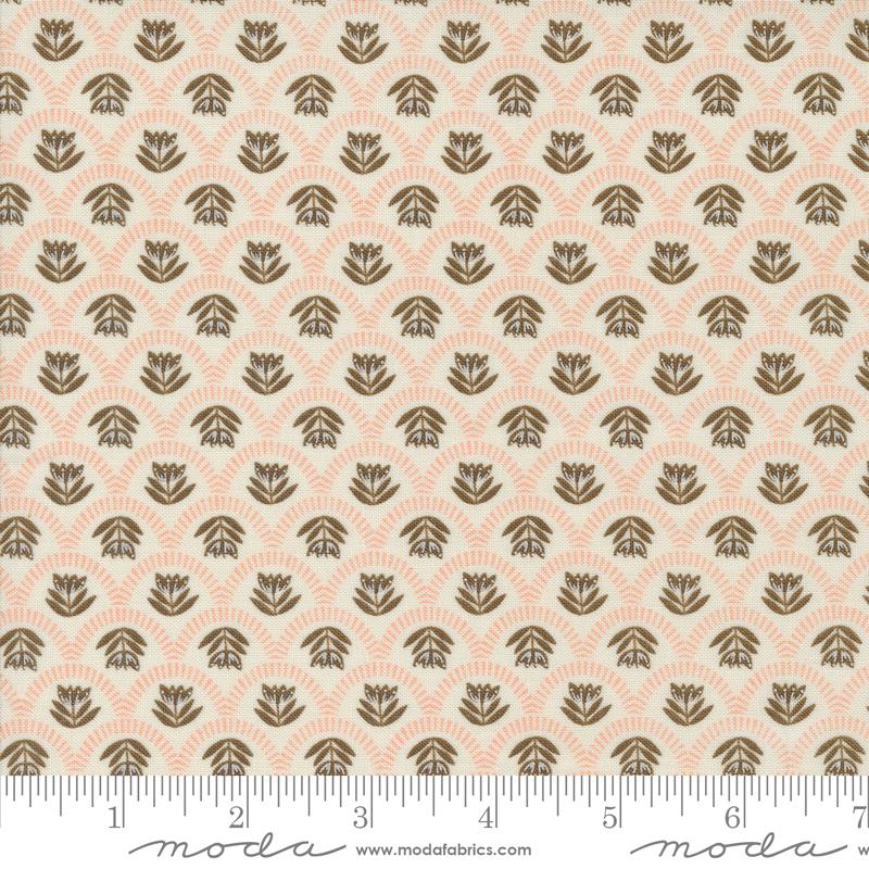Folk Lore Scallop - Eggshell - Quilt Fabric