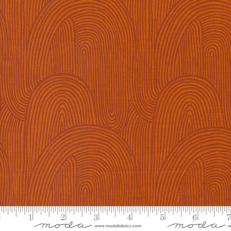 Things Above Wavy - Rust - Quilt Fabric