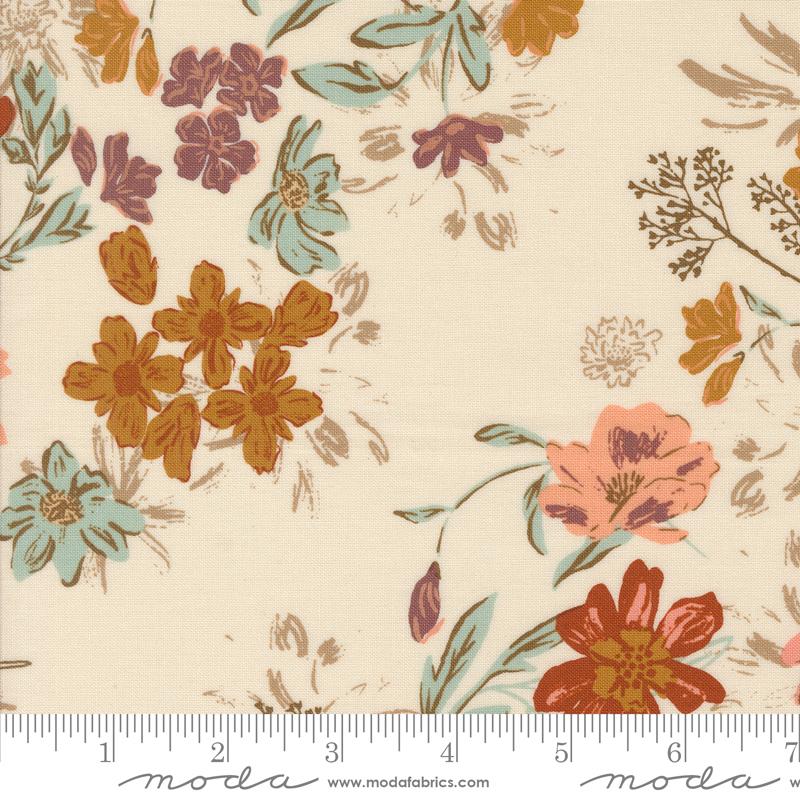 Foraged Found Blooms Eggshell - Quilt Fabric
