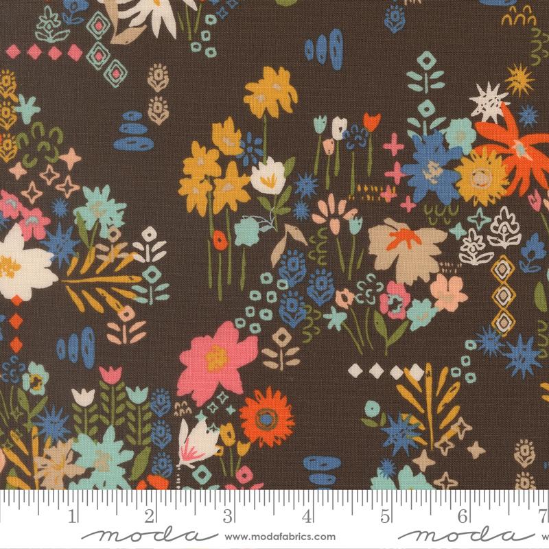 Boho Haven Flowers Walnut - Quilt Fabric