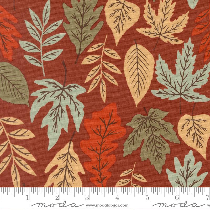 Windfall Leaves Rust - Quilt Fabric