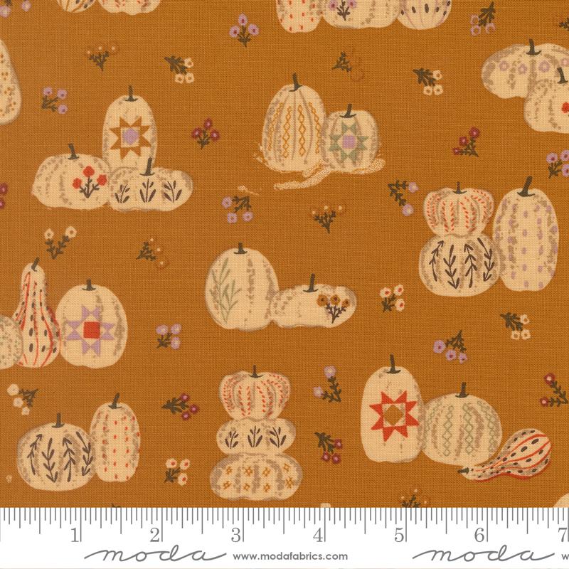 Windfall Gourds Caramel - Quilt Fabric