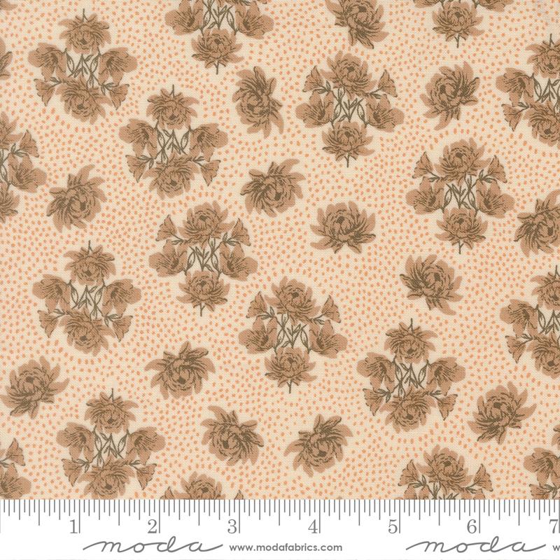 Wellspring Blossom Eggshell - Quilt Fabric