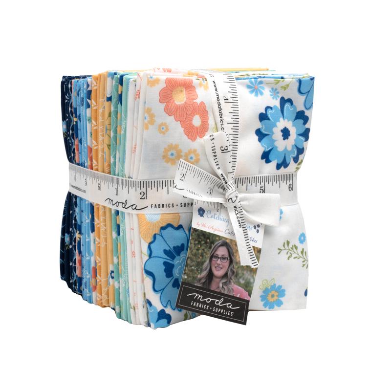 Catching Sunshine - Fat Quarter Bundle, zoomed in. Select this picture to zoom back out.