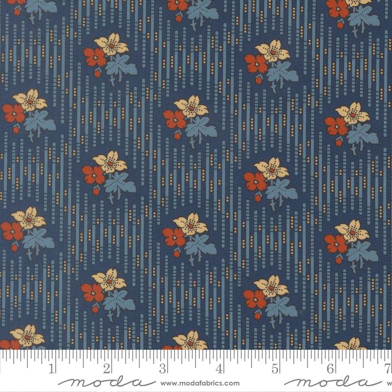 Pamelias Path Leaf Indigo - Quilt Fabric