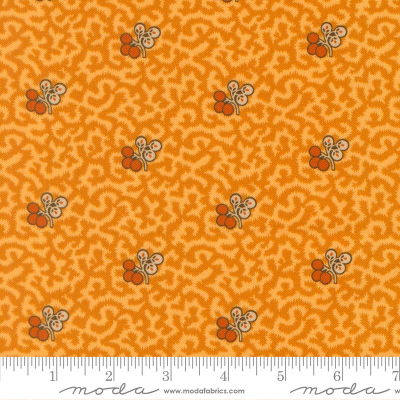 Betsys Best Berries California Gold - Quilt Fabric, zoomed in. Select this picture to zoom back out.