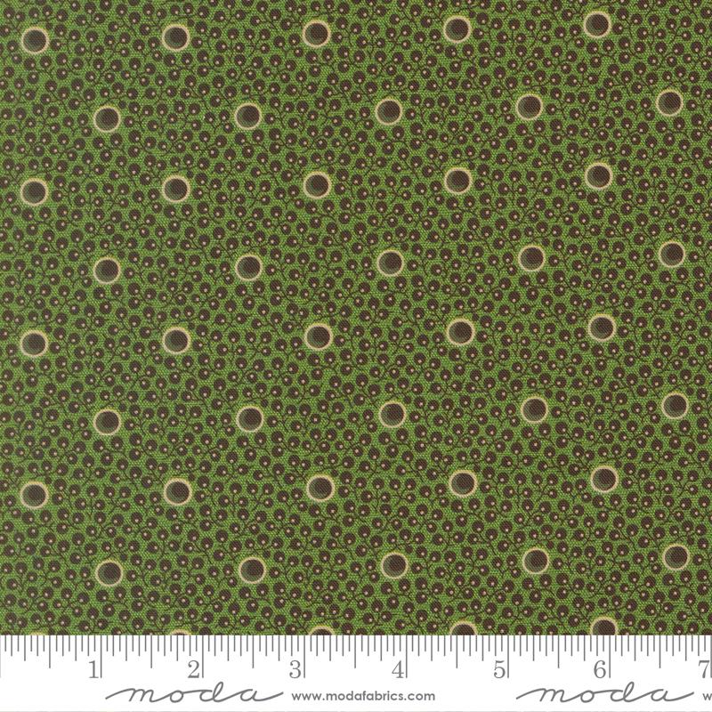 Betsys Best Bulbs Meadow - Quilt Fabric, zoomed in. Select this picture to zoom back out.