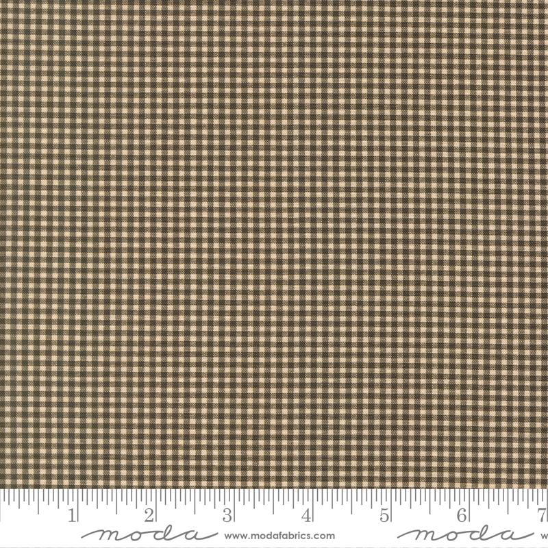 Betsys Best Gingham Black - Quilt Fabric, zoomed in. Select this picture to zoom back out.