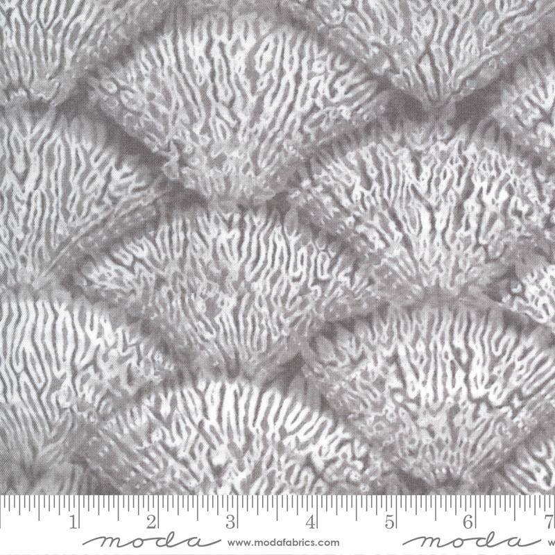 Tochi Nami Kaishi - Quilt Fabric