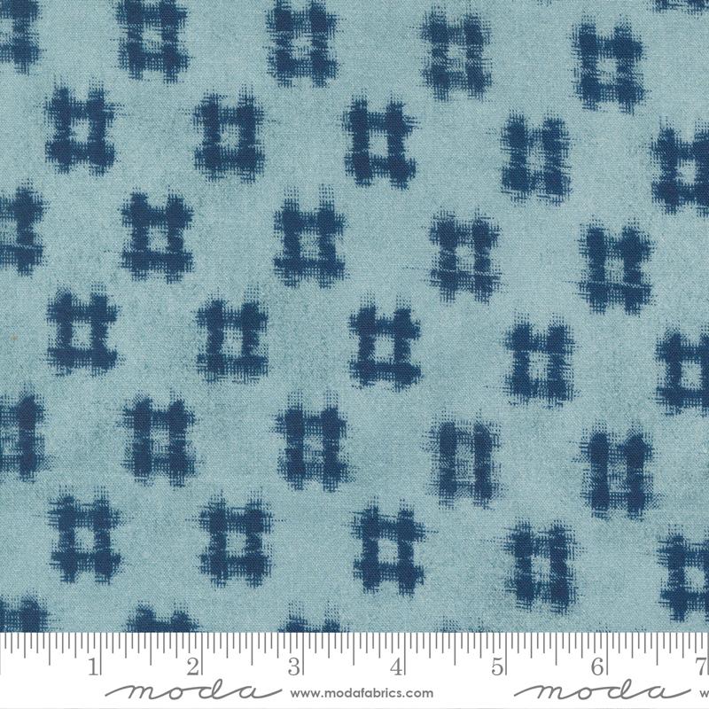 Indigo Blooming Water - Quilt Fabric