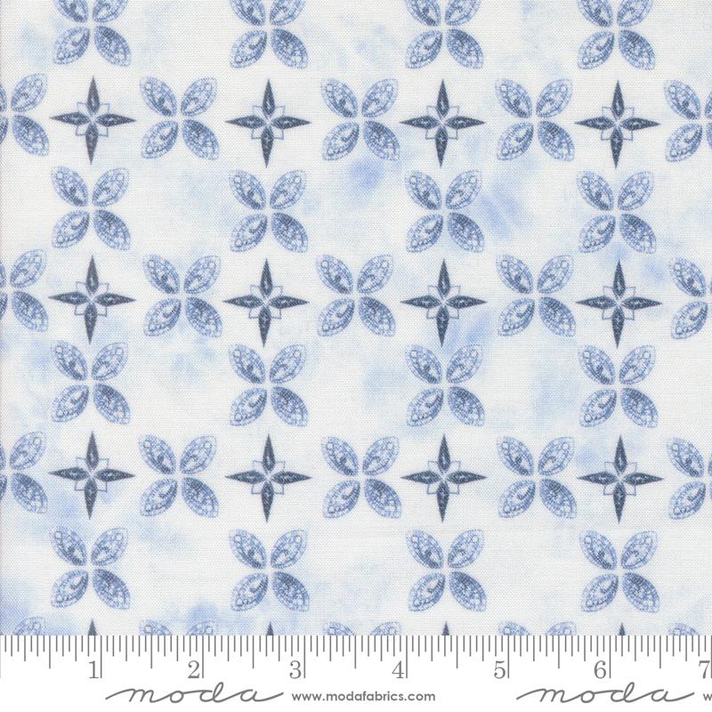 Winter Chill Flower Frost - Quilt Fabric