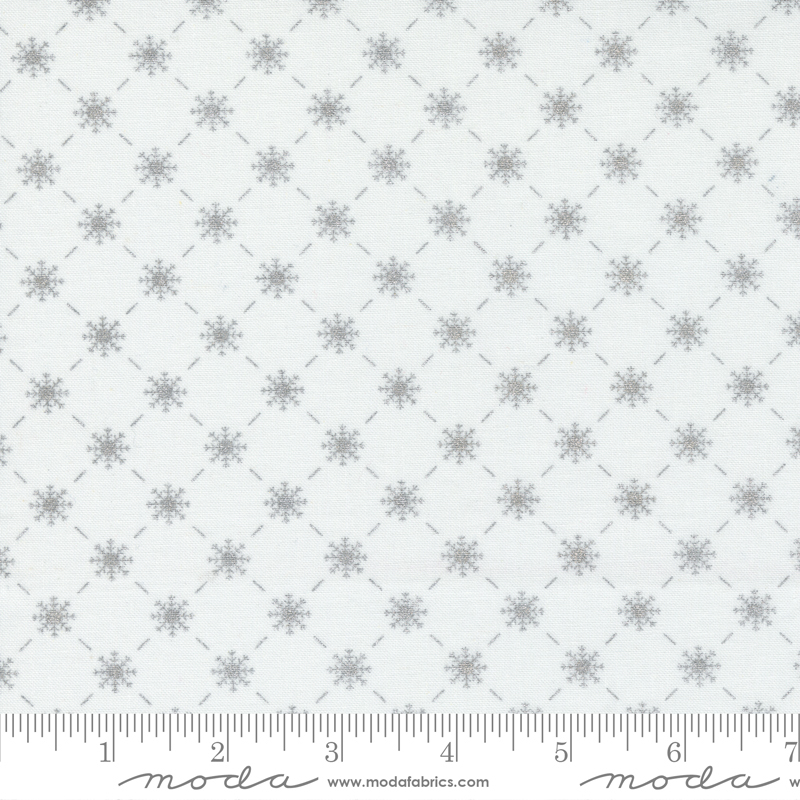 Merrymaking Eggnog - Bias Snowflake - Quilt Fabric