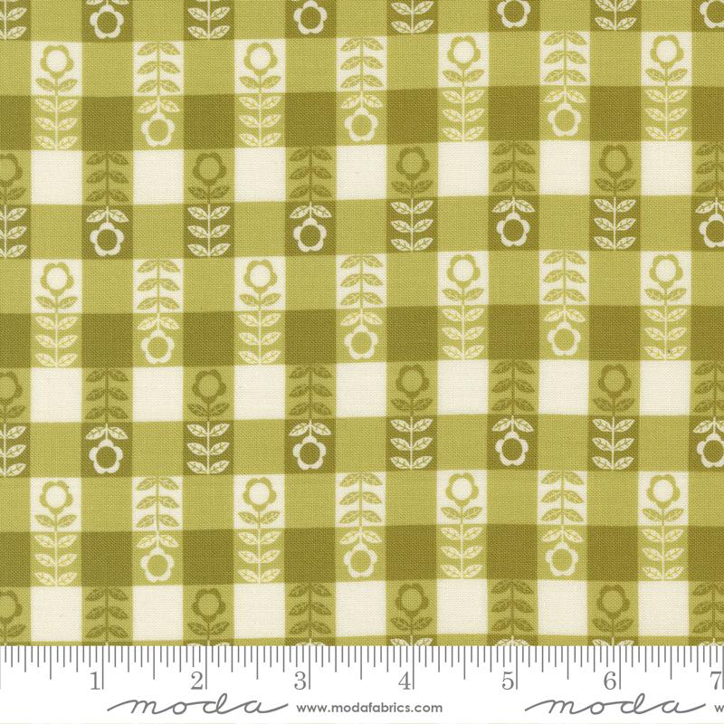 Night Owl Plaid Leaf - Quilt Fabric
