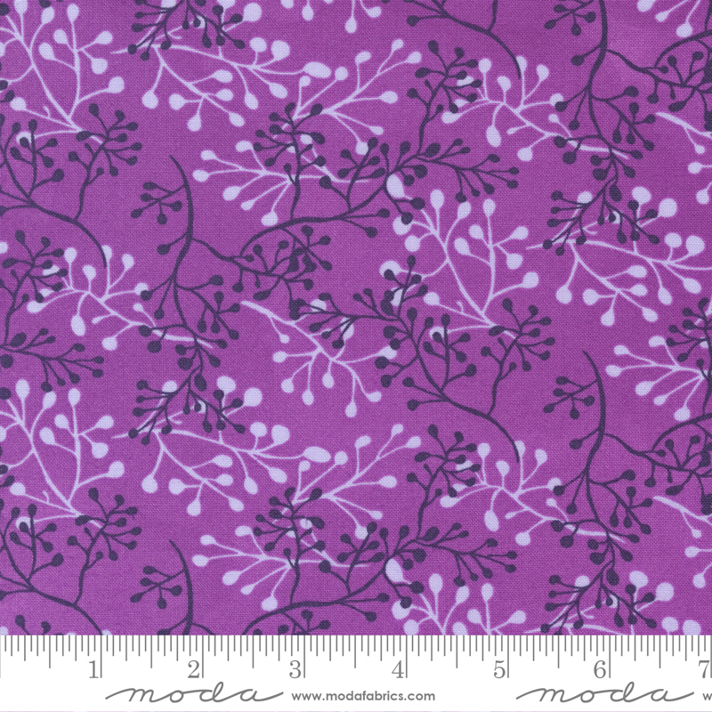 Pansys Posies Plum - Spring Bunch - Quilt Fabric