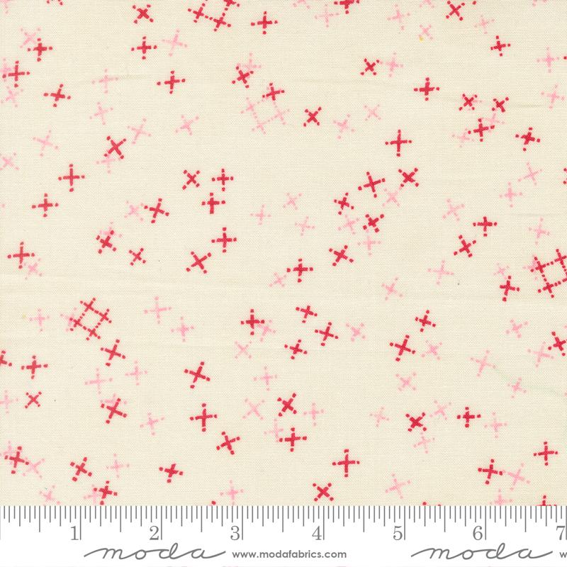 Darling Peony Plus Cream - Valentine Quilt Fabric