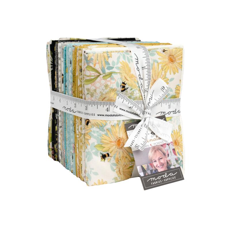 Pollinators - Fat Quarter Bundle, zoomed in. Select this picture to zoom back out.