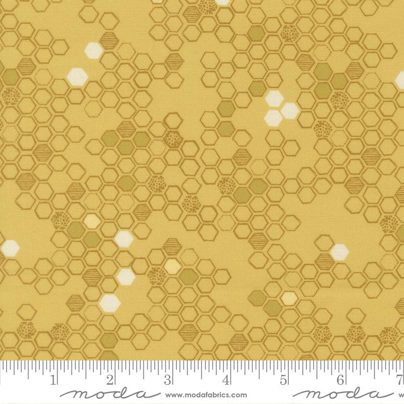 Pollinators Comb Honey - Quilt Fabric, zoomed in. Select this picture to zoom back out.
