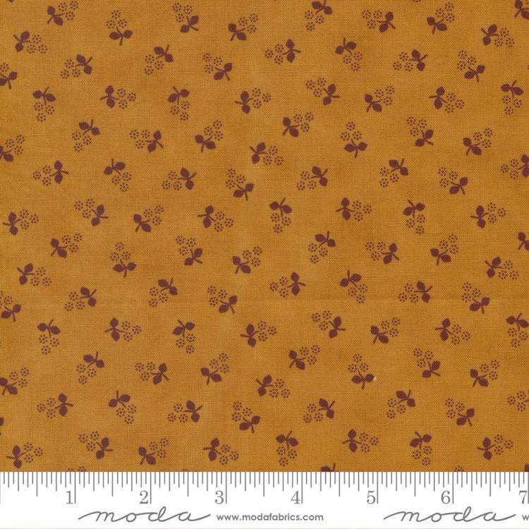 Garden Gatherings Cheddar - Posey - Quilt Fabric