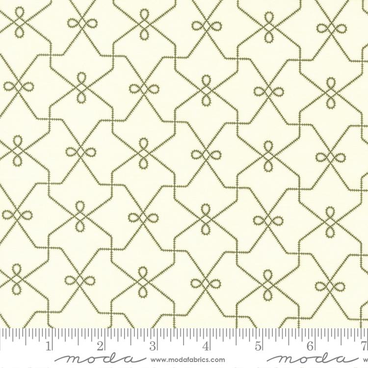 Joyful Gatherings Snow Mistletoe - Quilt Fabric