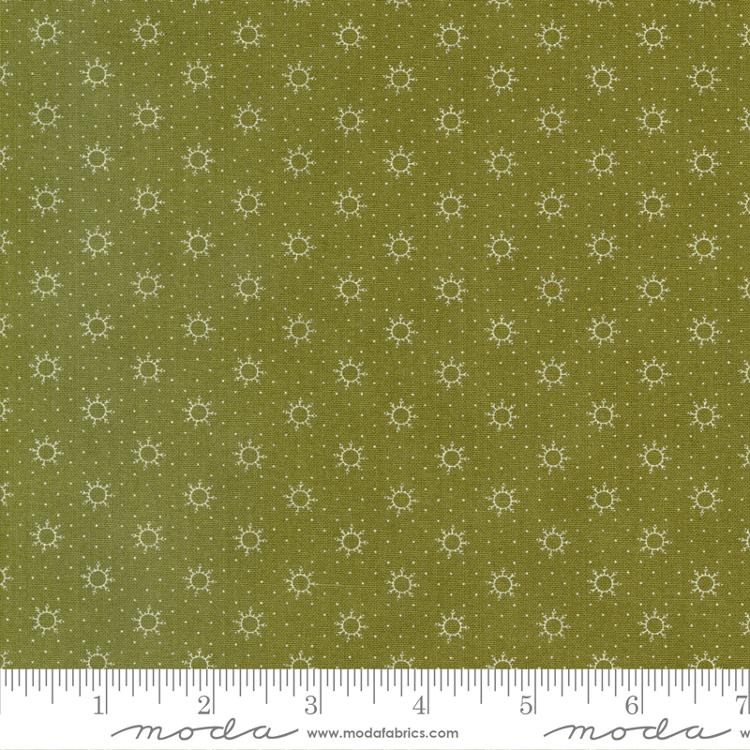 Joyful Gatherings Mistletoe - Quilt Fabric