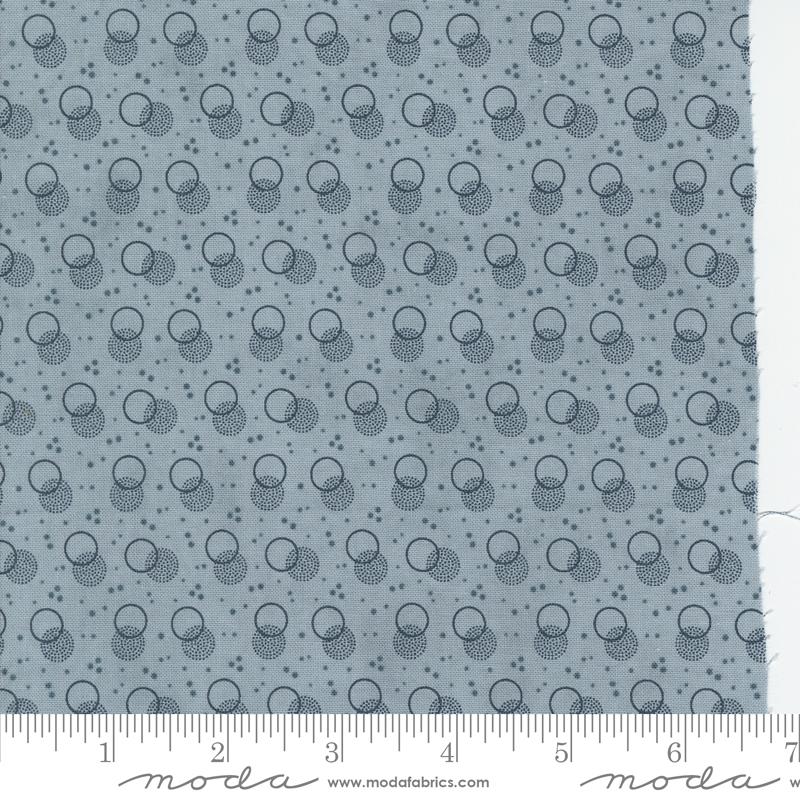 Snowman Gatherings IV Snowballs - Frozen - Quilt Fabric