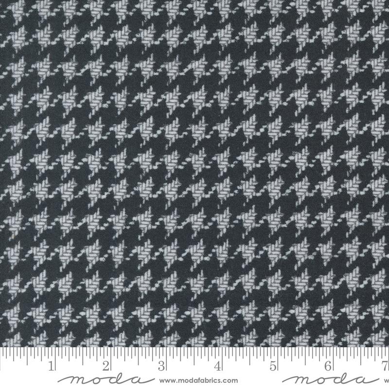 Farmhouse Flannel III Houndstooth -  Black Top - Fabric