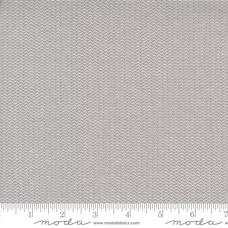 Itty Bitty - Grey - Quilt Fabric