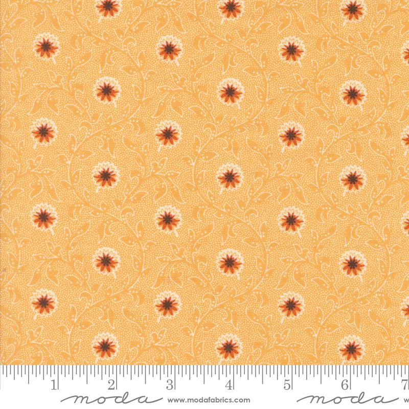 Pumpkin Spice Gatherings Bloom MoonBeam - Quilt Fabric