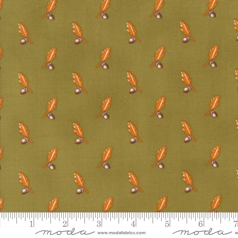 Pumpkin Spice Gatherings Basil - Quilt Fabric