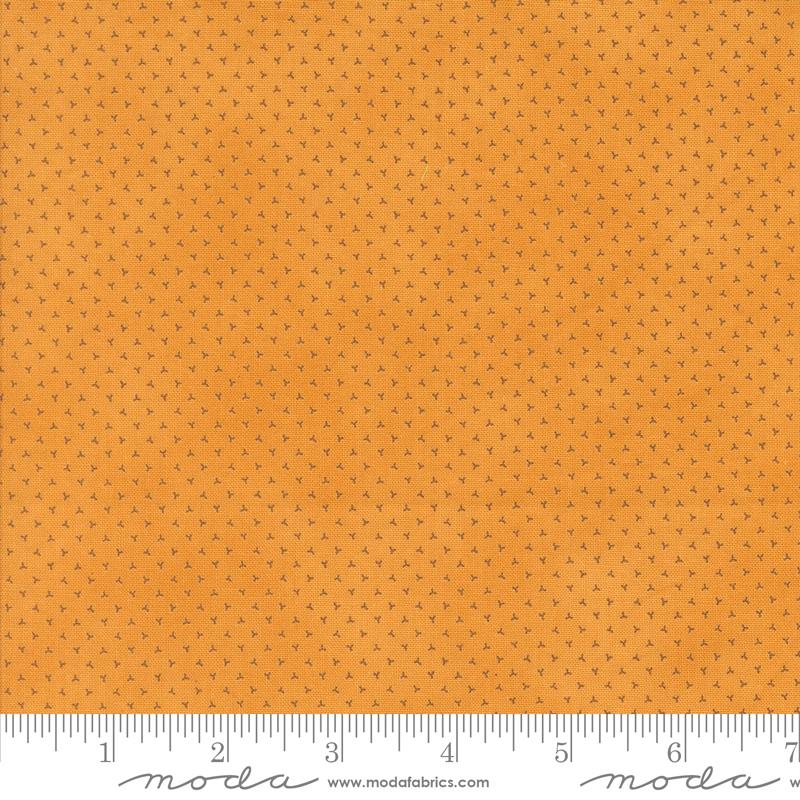 Pumpkin Spice Gatherings Dots Moon Beam - Quilt Fabric