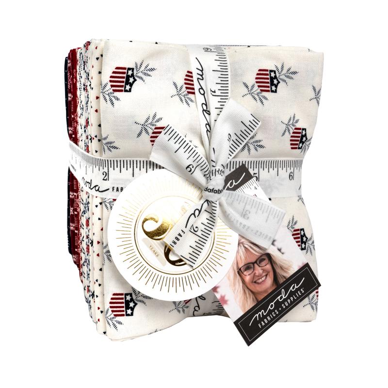 American Gatherings III - Patriotic Fat Quarter Bundle