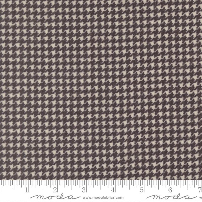 Flannel Gathering Basic Houndstooth Titanium - Quilt Fabric