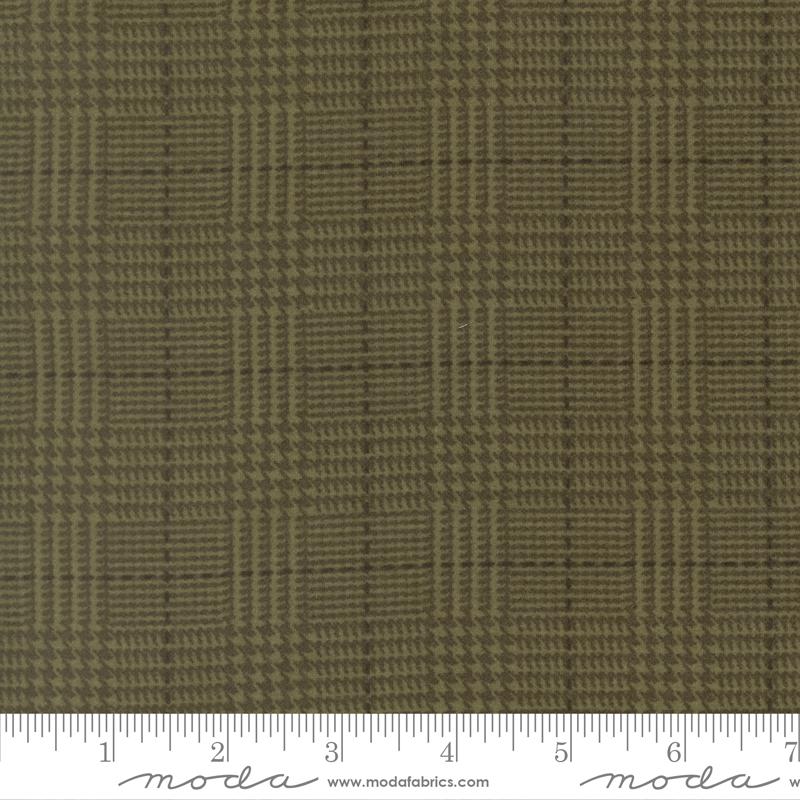 Flannel Gatherings Basics Plaid Evergreen - Quilt Fabric