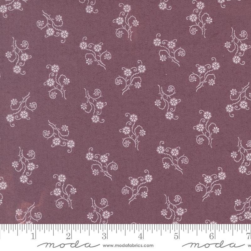 Wildflower Gatherings Floral Coneflower - Quilt Fabric, zoomed in. Select this picture to zoom back out.