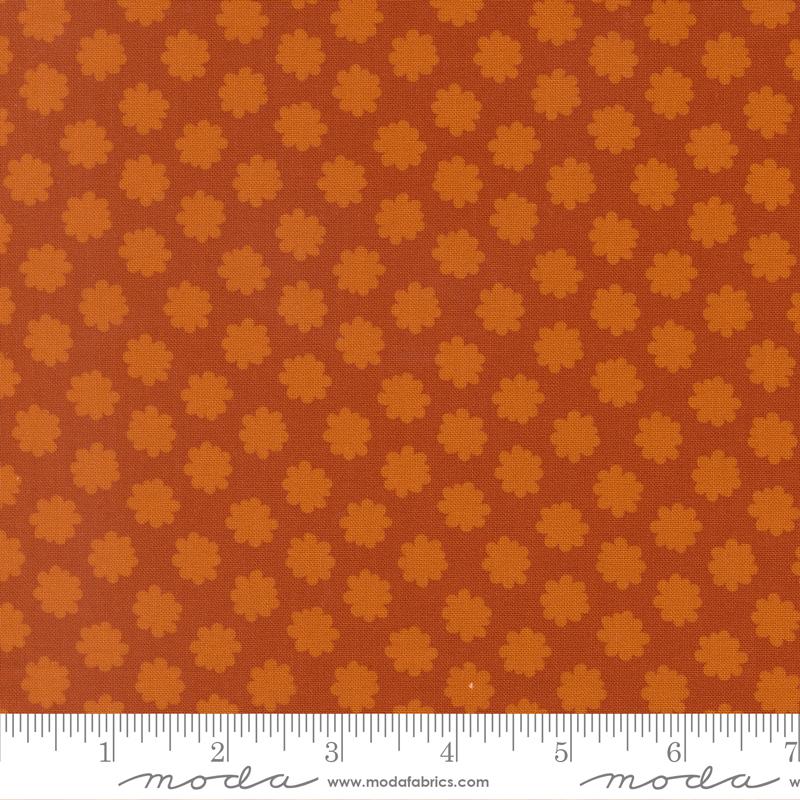 Scenery Puffball Spice - Quilt Fabric