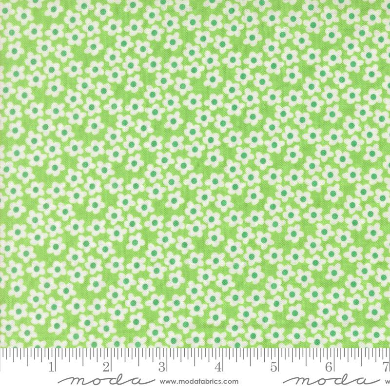 Popcorn Flowers Mint - Quilt Fabric, zoomed in. Select this picture to zoom back out.
