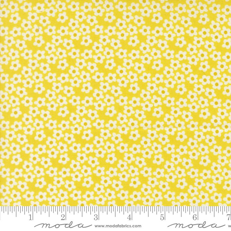 Popcorn Flowers Chartreuse - Quilt Fabric, zoomed in. Select this picture to zoom back out.