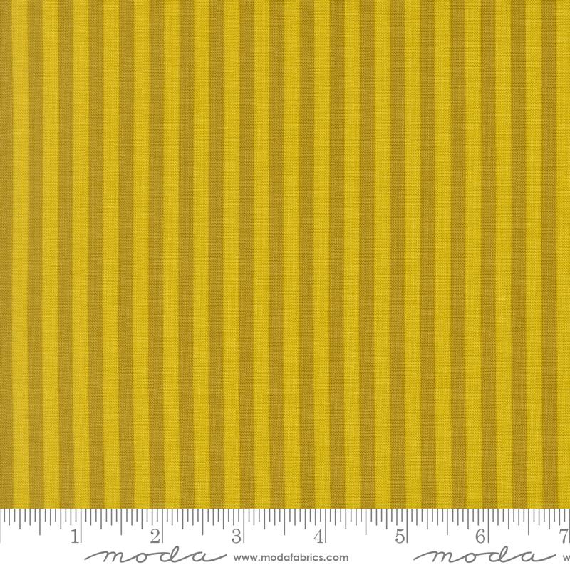 Popcorn Stripes Citrine - Quilt Fabric, zoomed in. Select this picture to zoom back out.