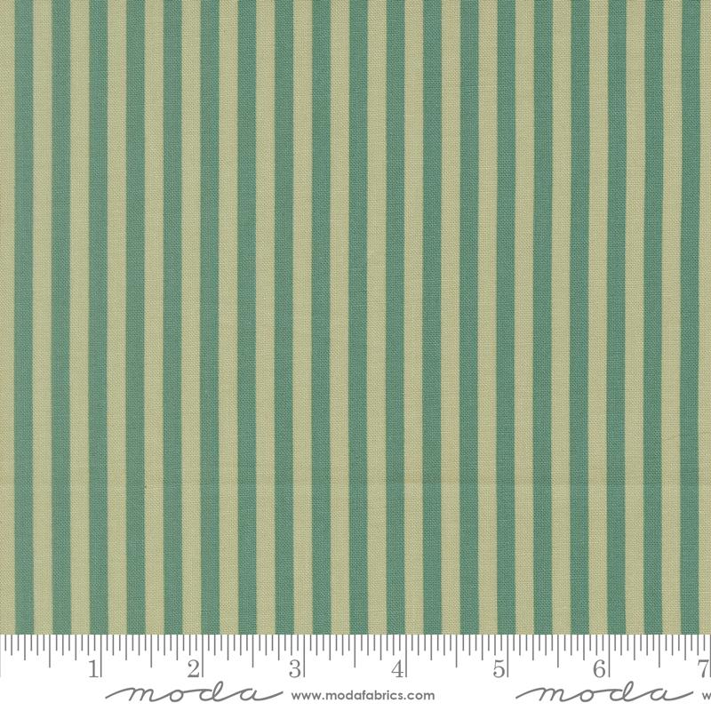 Popcorn Stripes Mist - Quilt Fabric, zoomed in. Select this picture to zoom back out.