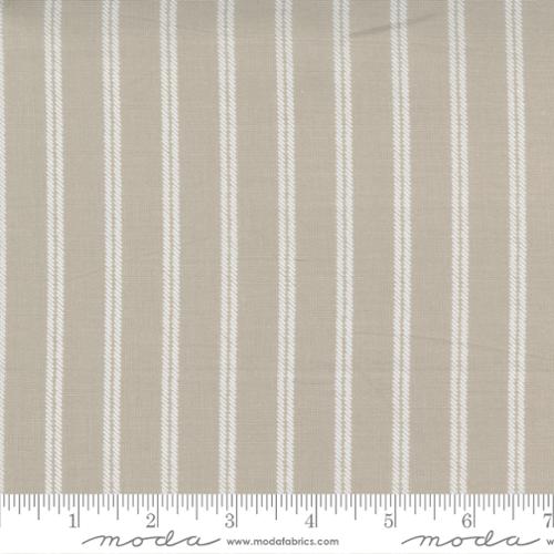 Flower Pot Taupe - Garden Row - Quilt Fabric