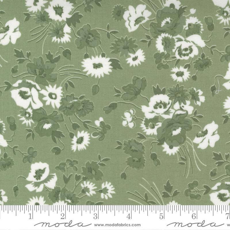 Nantucket Summer Flowers Grass - Quilt Fabric