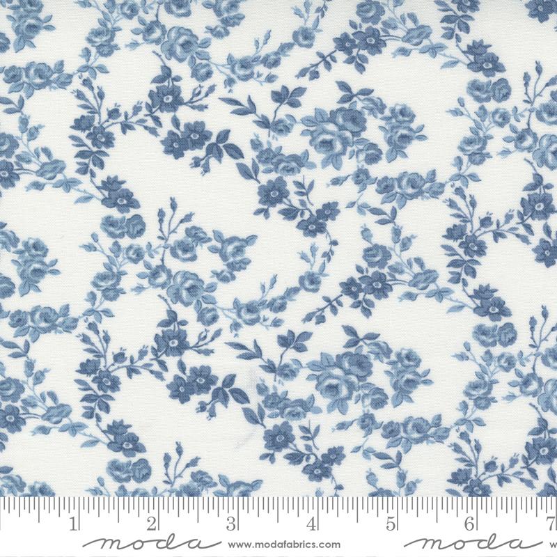 Nantucket Summer Floral Cream Blue - Quilt Fabric